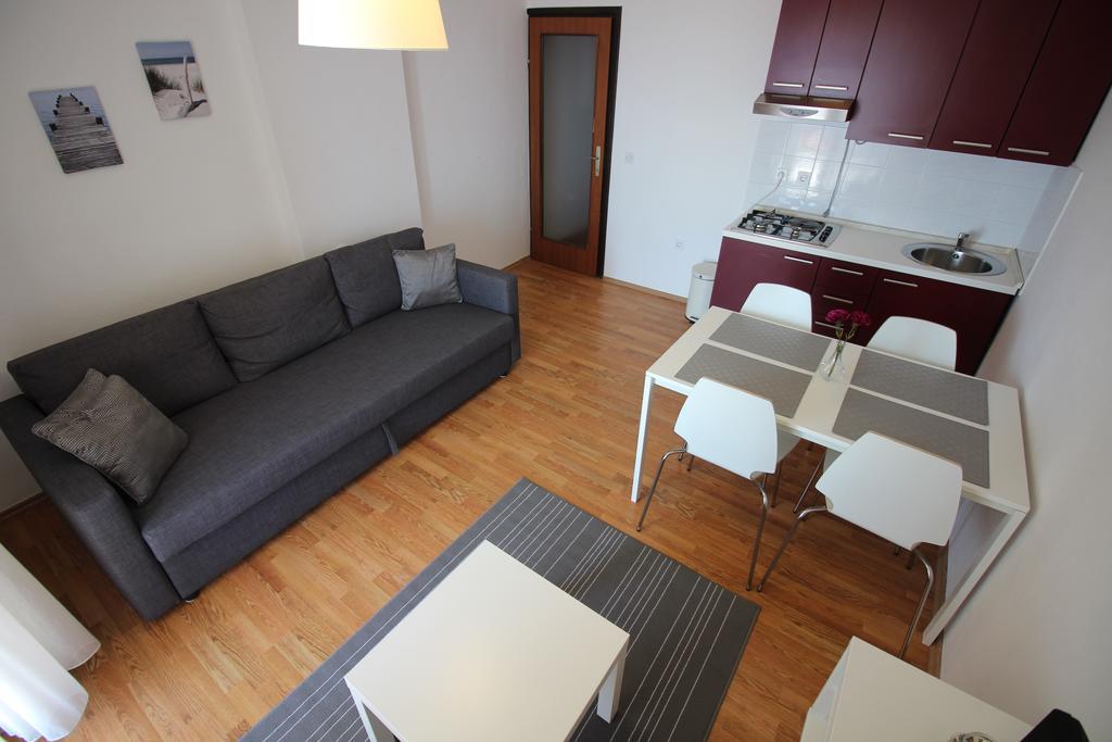 Apartments Nikola Novi Vinodolski Extérieur photo