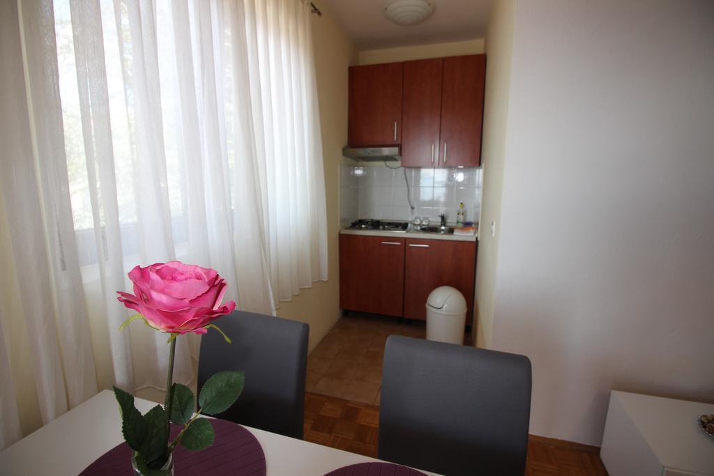 Apartments Nikola Novi Vinodolski Extérieur photo