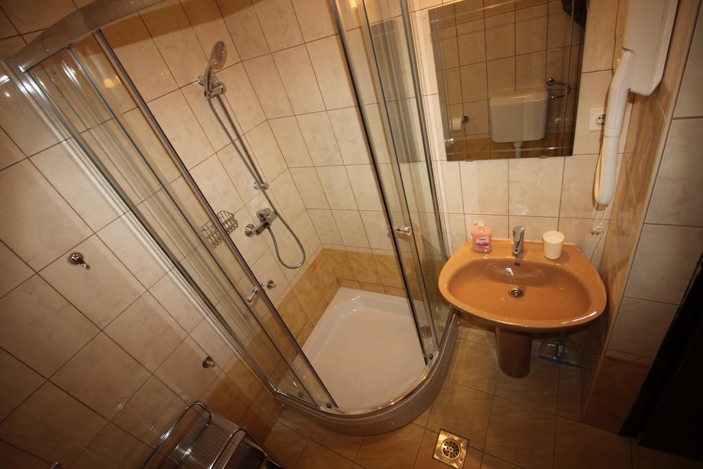 Apartments Nikola Novi Vinodolski Extérieur photo