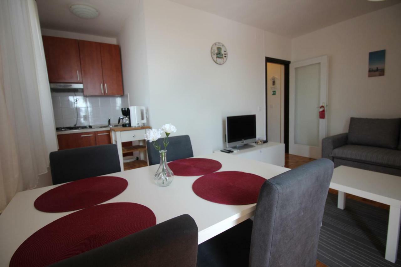 Apartments Nikola Novi Vinodolski Extérieur photo