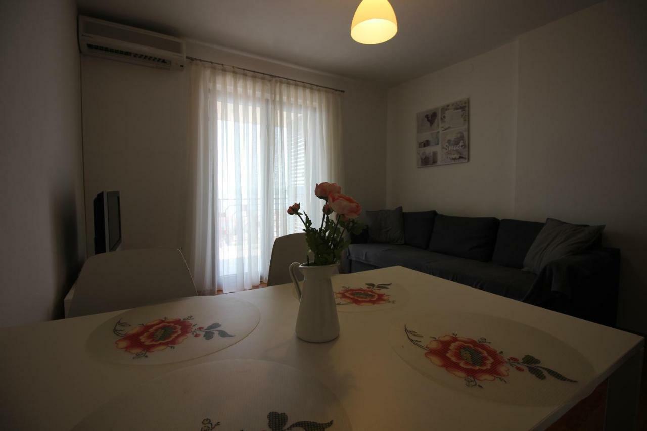 Apartments Nikola Novi Vinodolski Extérieur photo